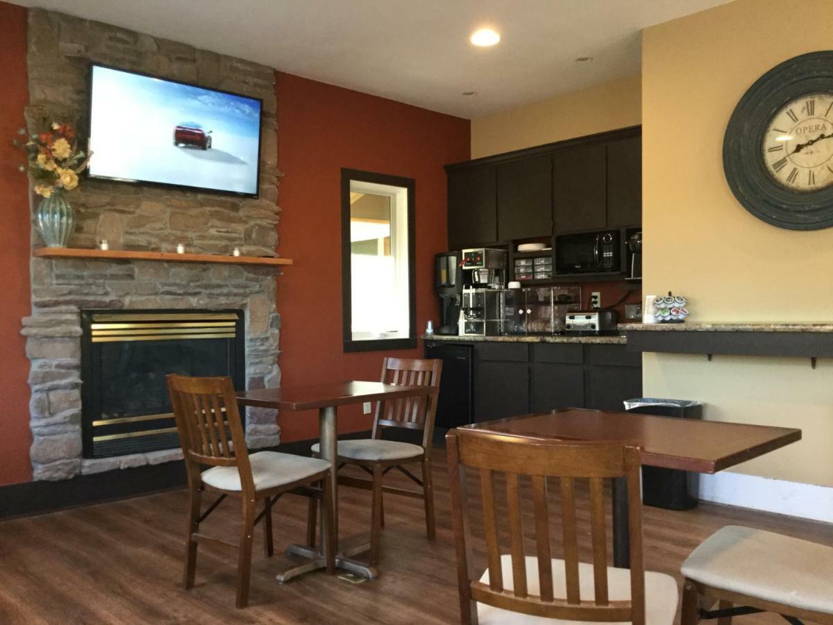 Sagebrush Inn & Suites Broadus ภายนอก รูปภาพ